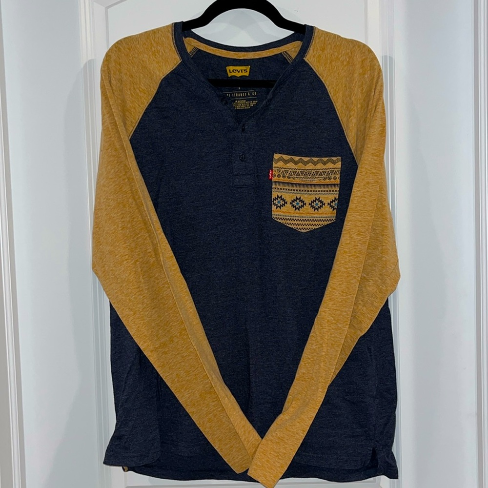 Levi’s Men’s Long Sleeve Henley T-shirt